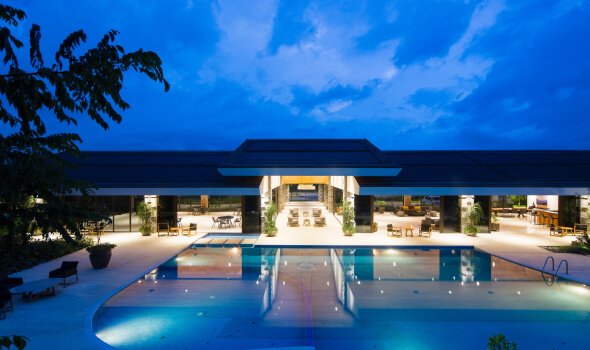 Properties 6 feature 06